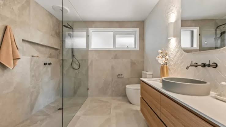 Installer une Douche Italienne à Douala